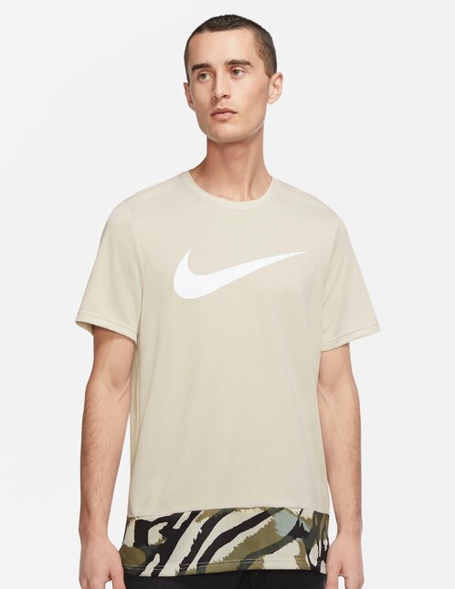 Playera deportiva Nike de entrenamiento para hombre en Liverpool