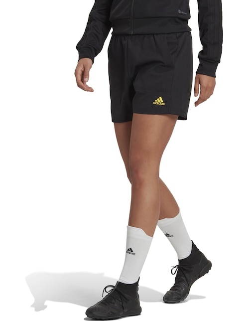 Short Adidas para fútbol mujer