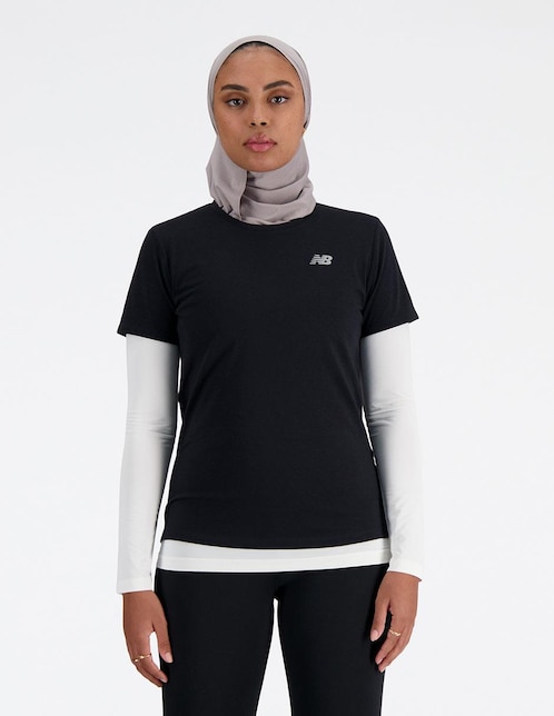 Playera deportiva para entrenamiento de mujer 1