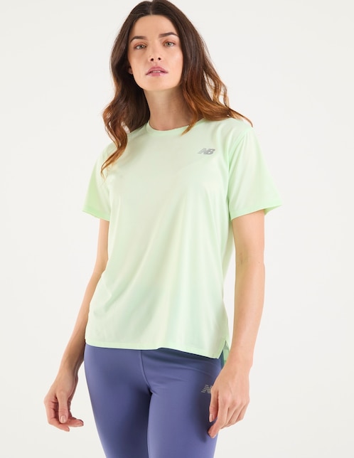 Playera deportiva para entrenamiento New Balance de mujer