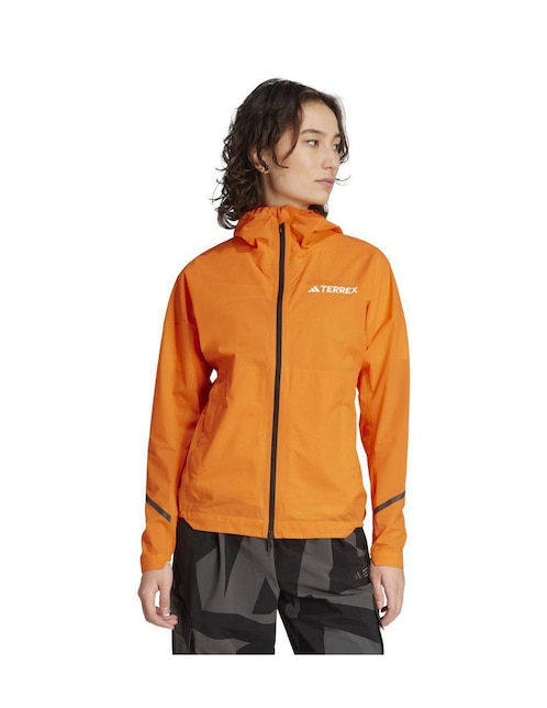 Chamarra para senderismo Adidas Rainwear de mujer