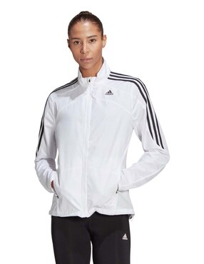 Chamarra adidas en Liverpool