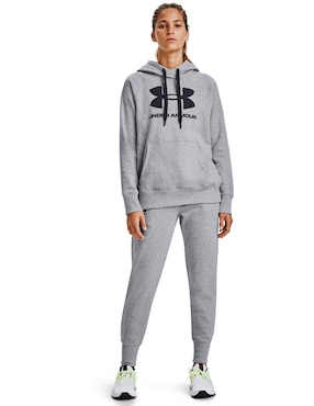 Sudadera Under Armour con capucha y bolsa para mujer