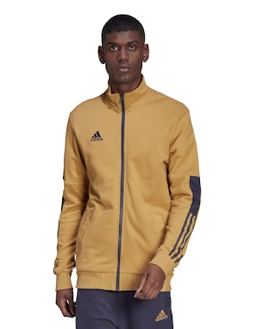 Chamarra adidas en Liverpool