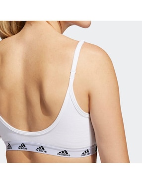 Top deportivo Adidas para entrenamiento mujer