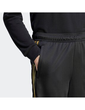 Short Adidas para entrenamiento hombre