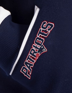 Chamarra para deporte con raqueta Pro Standard Bodywear New England Patriots NFL para hombre