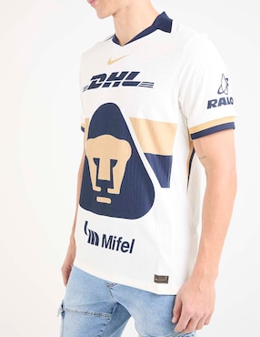 Jersey de Pumas de la UNAM visitante authentic manga corta Nike para hombre