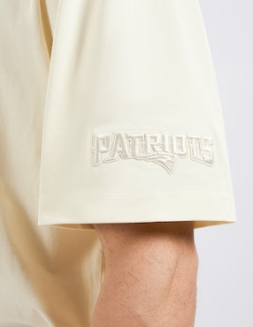 Playera deportiva para fútbol americano Pro Standard New England Patriots de hombre