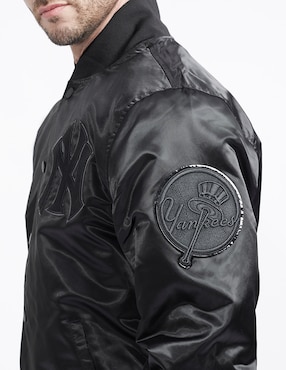 Chamarra Pro Standard New York Yankees para hombre
