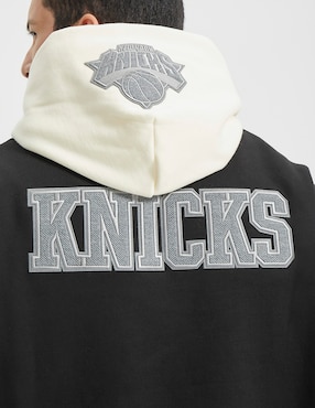 Sudadera Pro Standard con capucha y bolsa New York Knicks para hombre