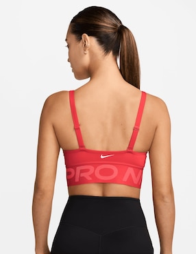 Top deportivo Nike para entrenamiento mujer