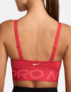 Top deportivo Nike para entrenamiento mujer