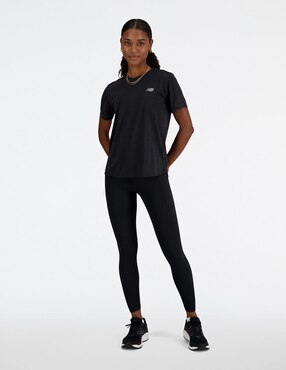 Top deportivo New Balance para correr mujer