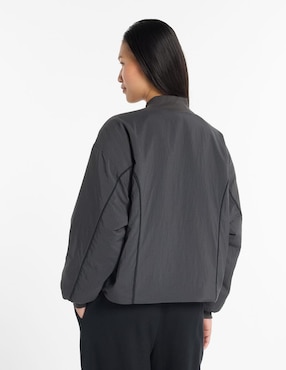Chamarra New Balance para mujer