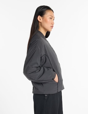 Chamarra New Balance para mujer