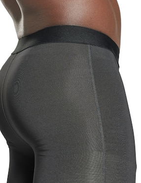 Malla Reebok compresión media para hombre