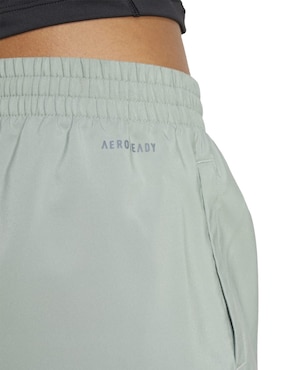 Short con bolsillos Adidas para entrenamiento mujer