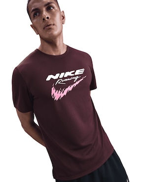 Playera deportiva para correr Nike de hombre