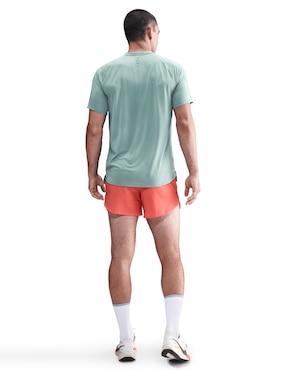 Playera deportiva para correr Nike de hombre