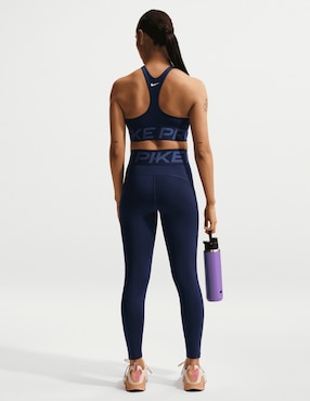 Top deportivo Nike para entrenamiento mujer