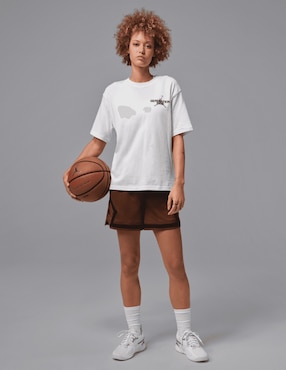 Playera deportiva para básquetbol Nike Women's Dri-FIT Graphic T-Shirt IF222 de mujer