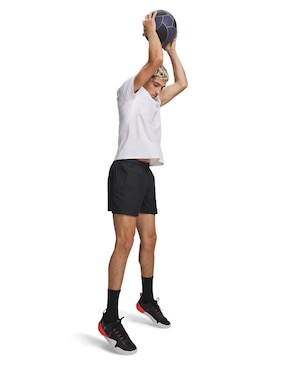 Short Under Armour para entrenamiento hombre