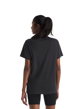 Playera para entrenamiento The North Face de mujer