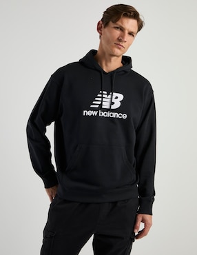 Sudadera New Balance con capucha y bolsa para hombre
