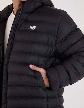 Chamarra casual New Balance S2'25 para hombre
