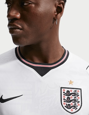 Jersey de Selección de Fútbol de Inglaterra local manga corta Nike para hombre