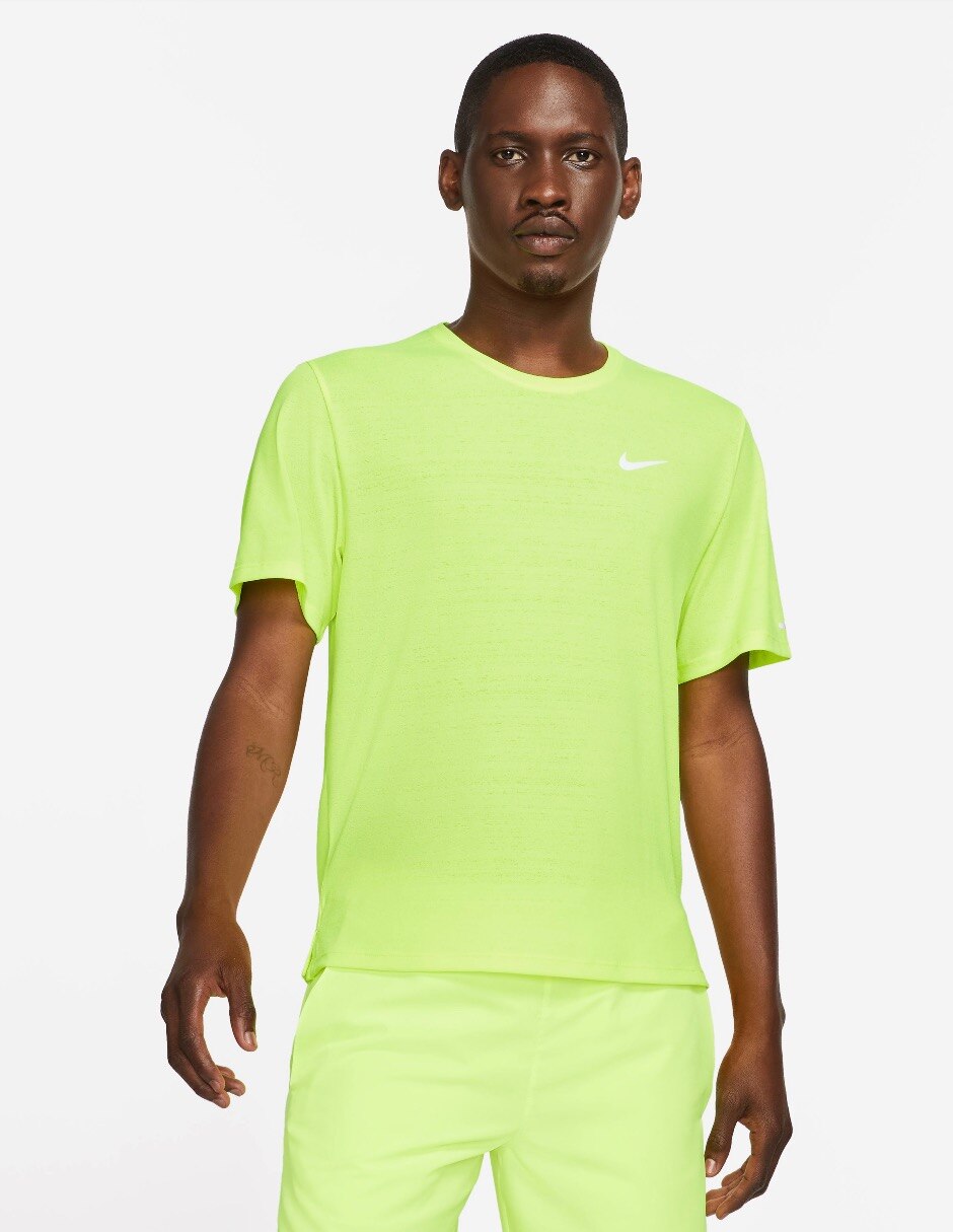 Playera deportiva Nike para hombre en Liverpool
