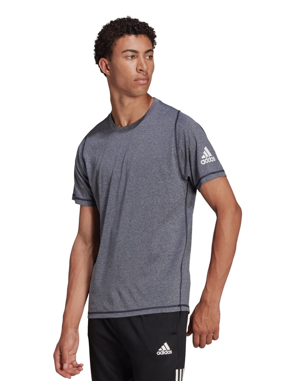 Playera deportiva ADIDAS para hombre en Liverpool
