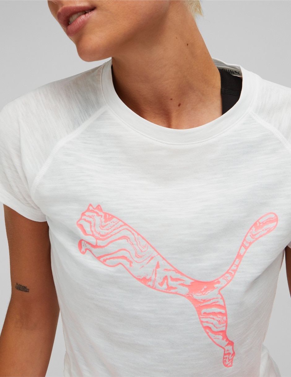 Playera deportiva para correr de mujer 6