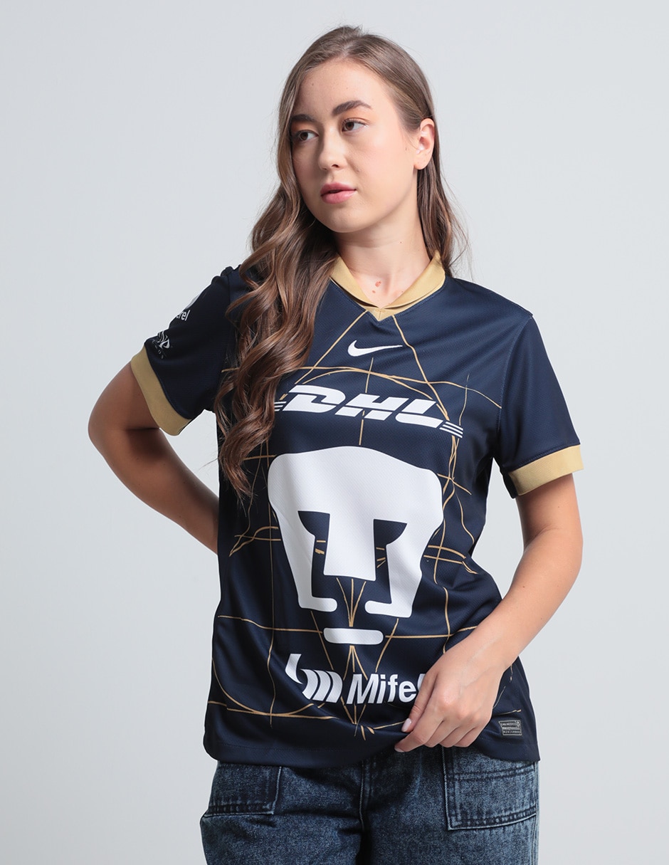 Playera deportiva Nike Pumas de la UNAM para mujer Liverpool