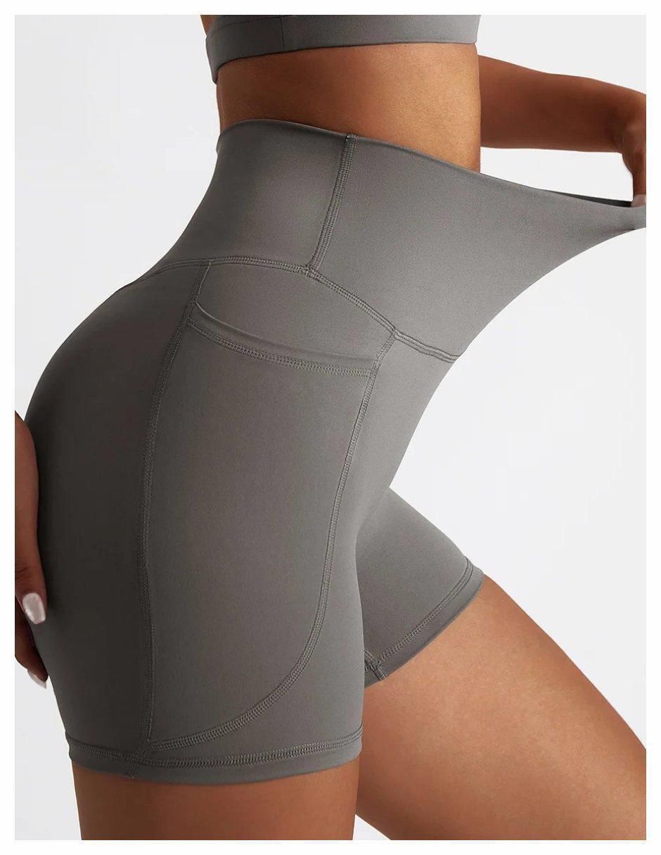 Short con bolsillos Strenua para yoga mujer