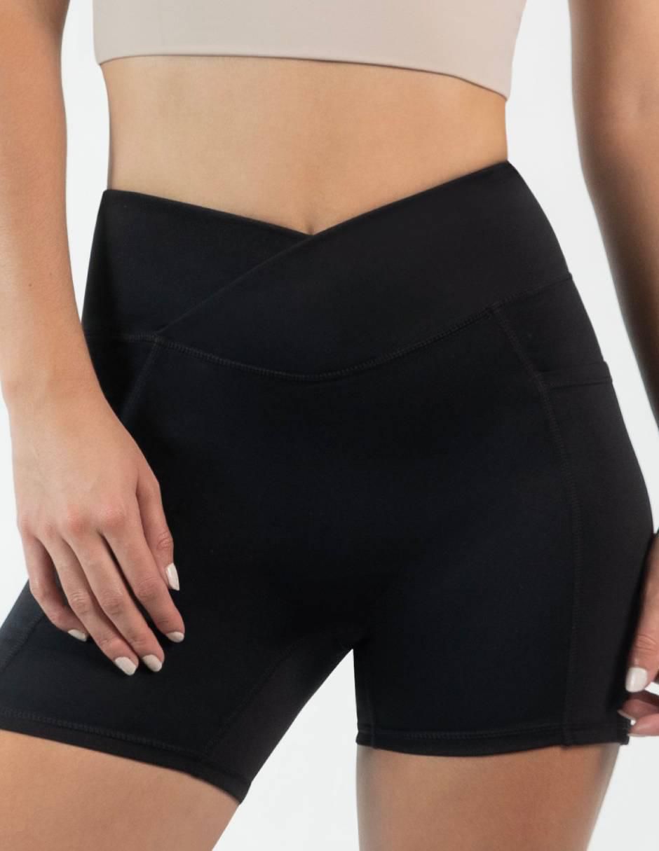Short con bolsillos para yoga mujer 2