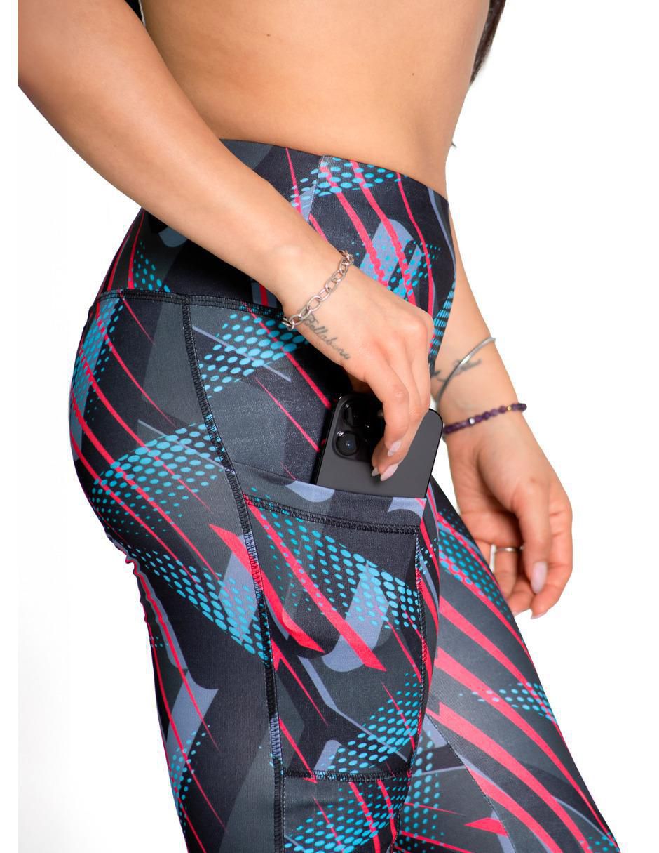 Short con bolsa para entrenamiento mujer 6