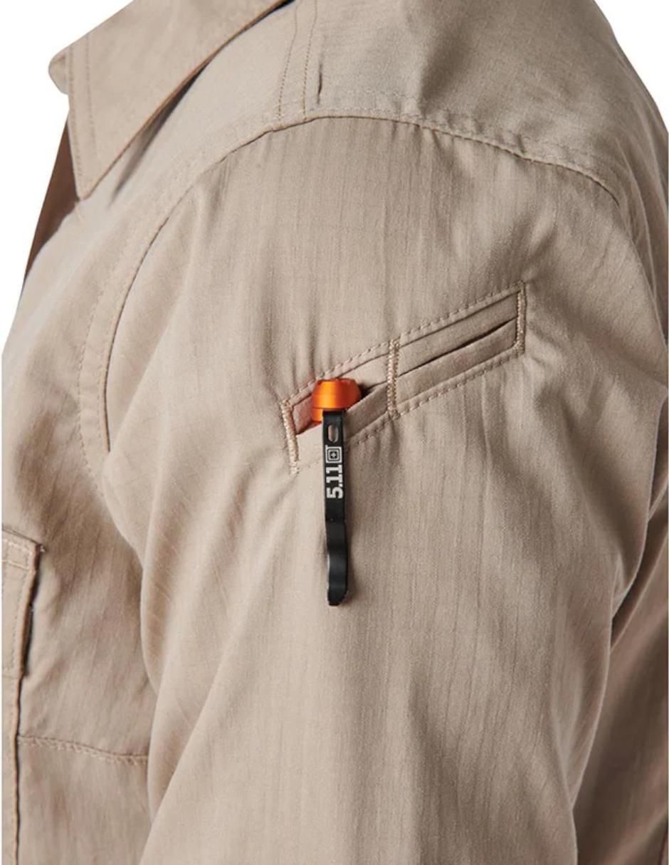 Camisa deportiva para mujer 6