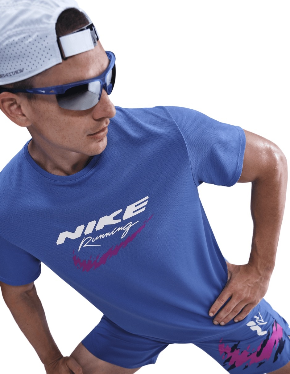 Playera deportiva para correr M NK DF UV RN ENRGY MILER SS HV2135 de hombre 5