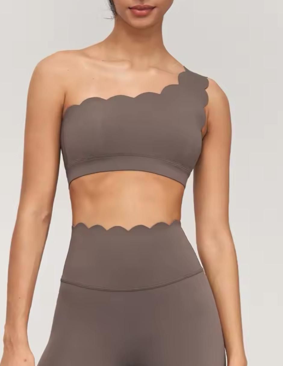 Conjunto deportivo ajustado con elástico para mujer 3
