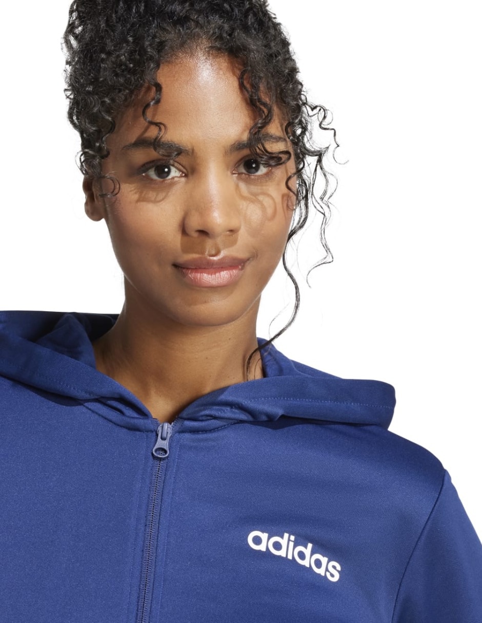 Conjunto deportivo para mujer 7