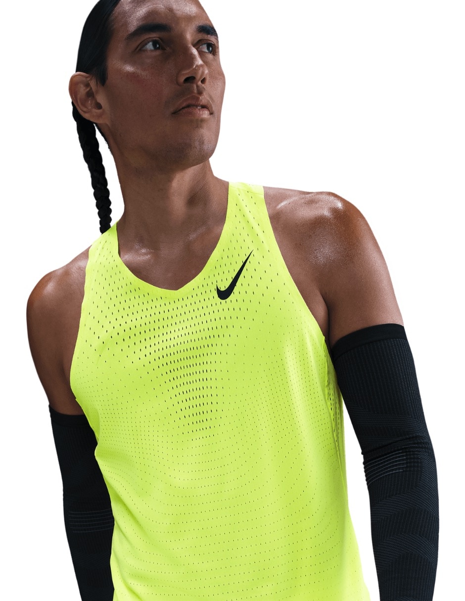 Playera deportiva para correr de hombre 3