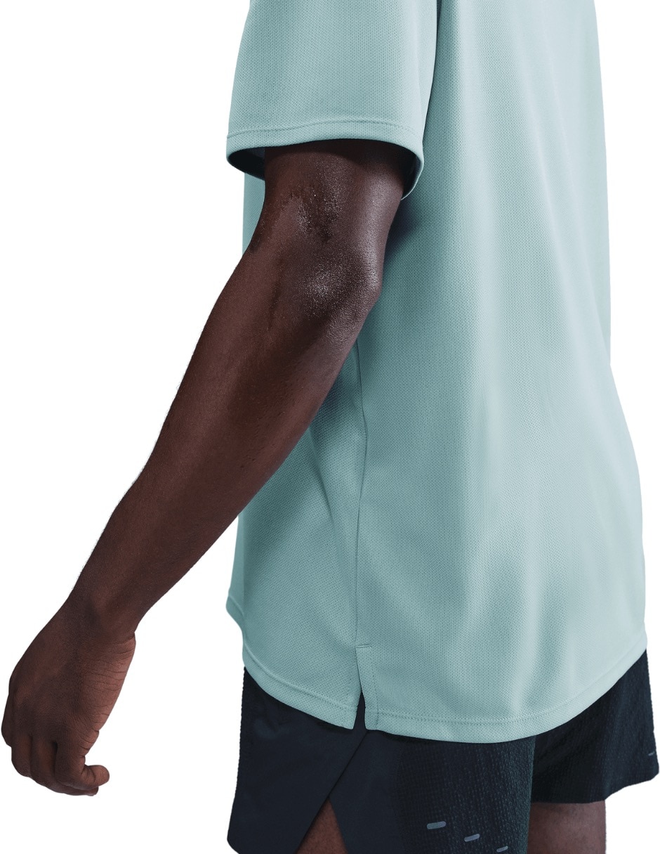 Playera deportiva para correr de hombre 4
