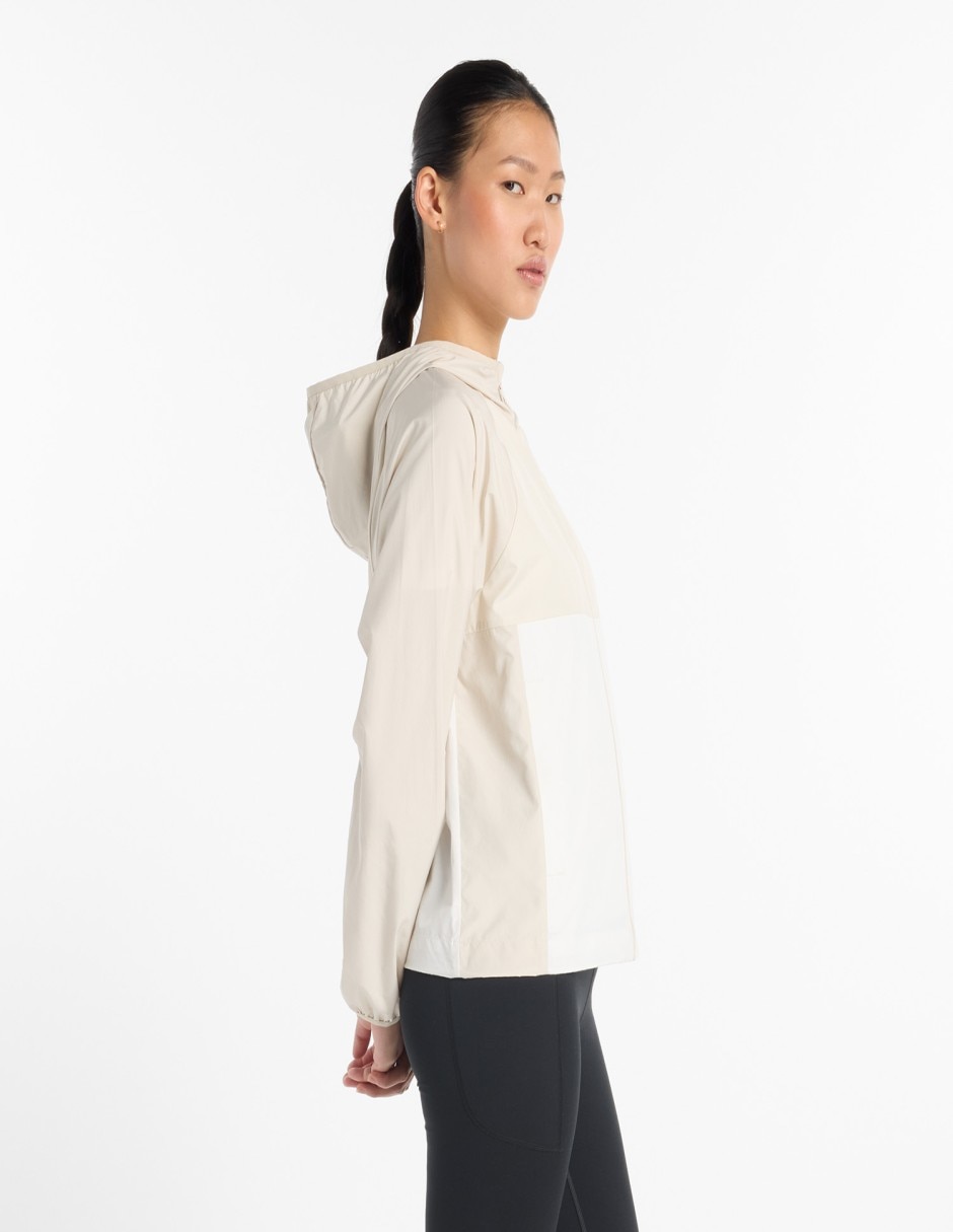 Chamarra para correr Athletics Packable de mujer 6