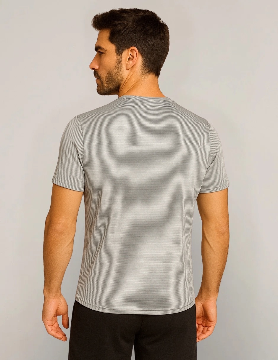 Playera deportiva para correr de hombre 11