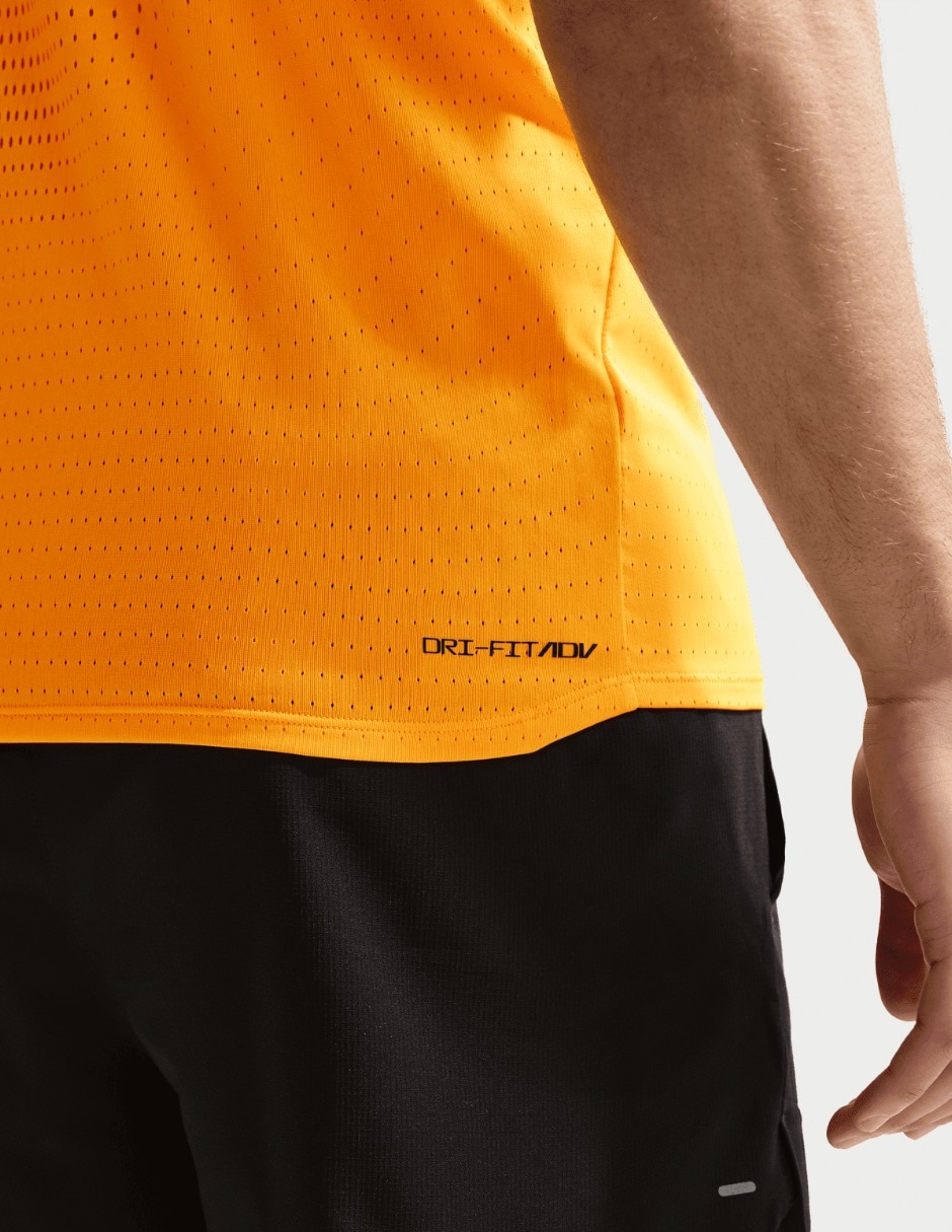Tank top de entrenamiento de hombre 3