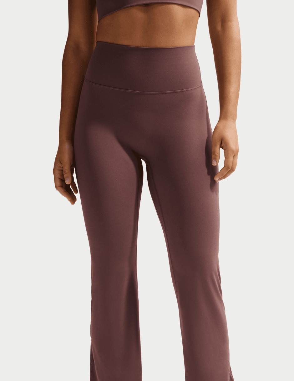 Pants W NK DF Zenvy HR Flare Useam II522 para entrenamiento de mujer 3