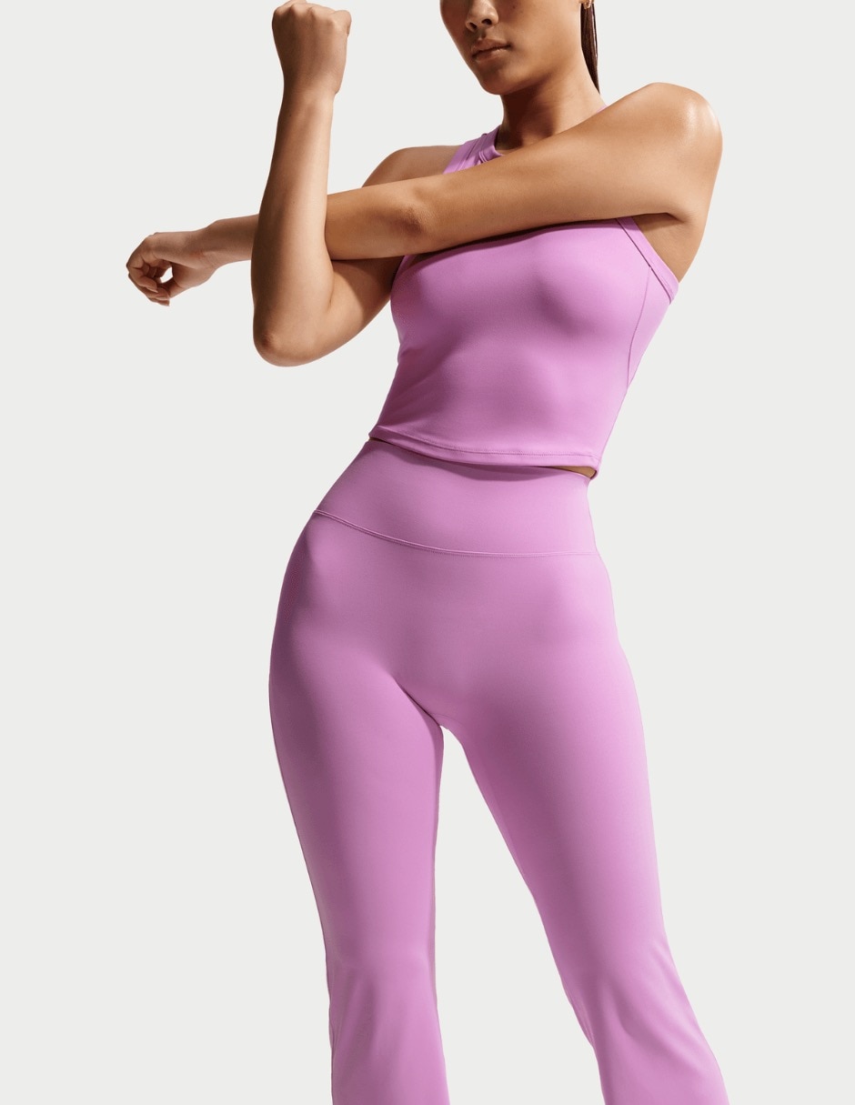 Pants W NK DF ZENVY HR FLARE USEAM II522 para entrenamiento de mujer 4