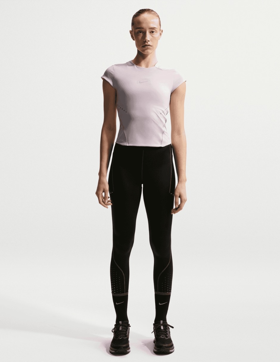 Playera deportiva para correr de mujer 3